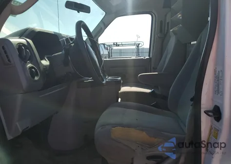 2013 Ford Econoline E250 Van из США, поврежденный, VIN 1FTNE2EWXDDA31660